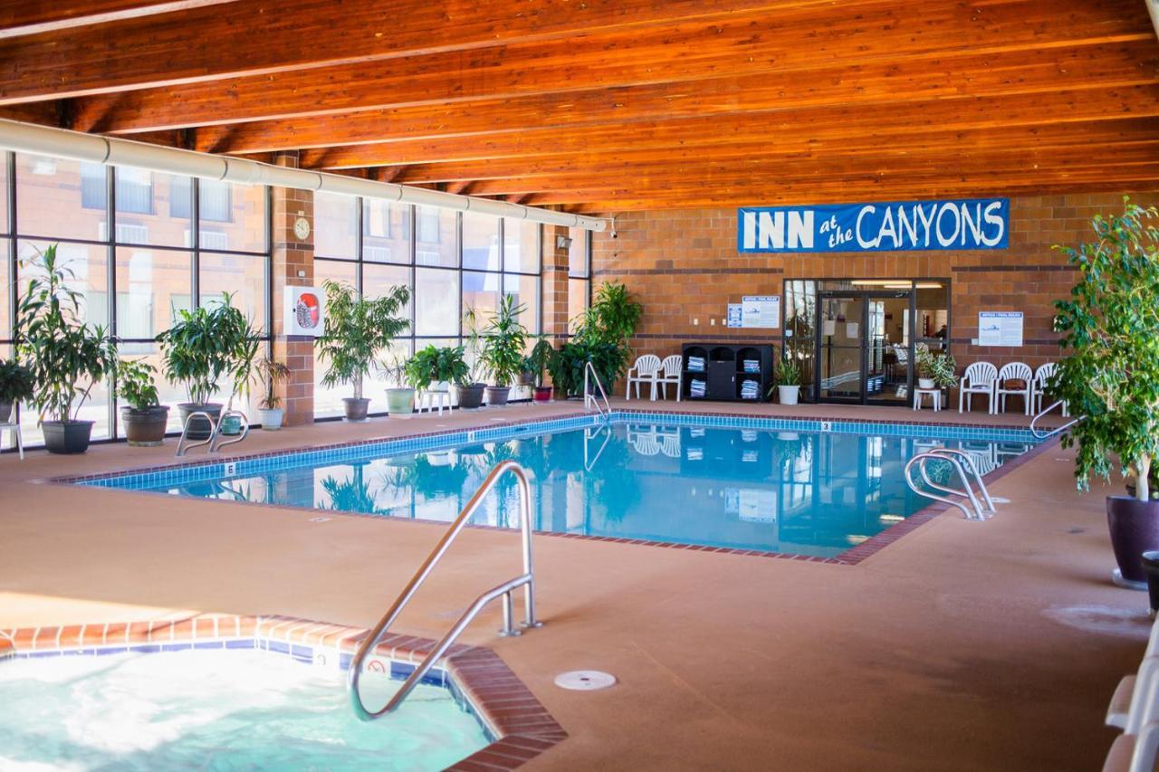 Inn At The Canyons Monticello Εξωτερικό φωτογραφία